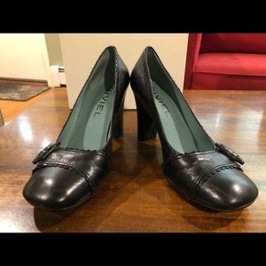 Vintage looking black leather heels